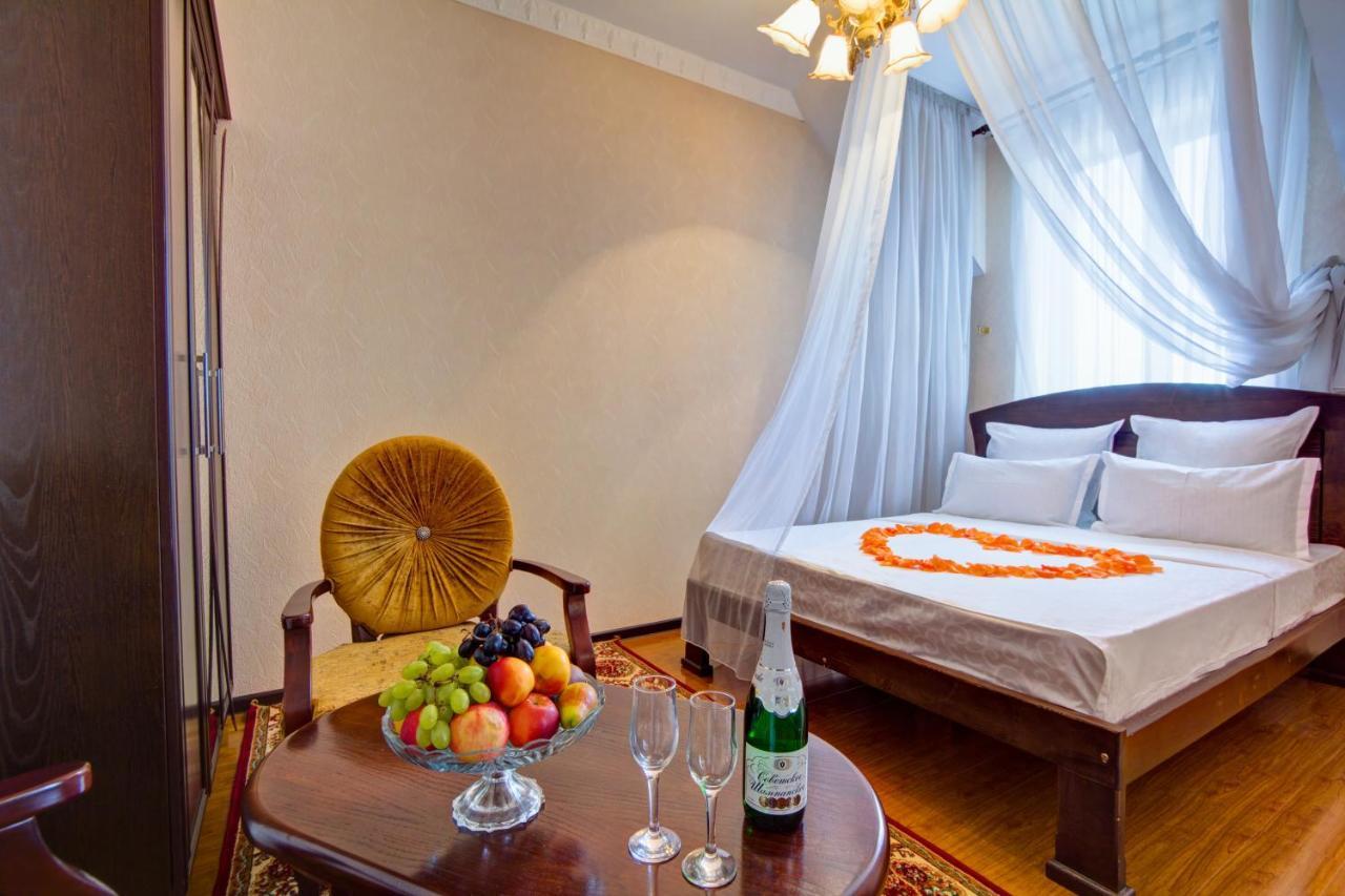 King House Hotel Bishkek Exterior foto