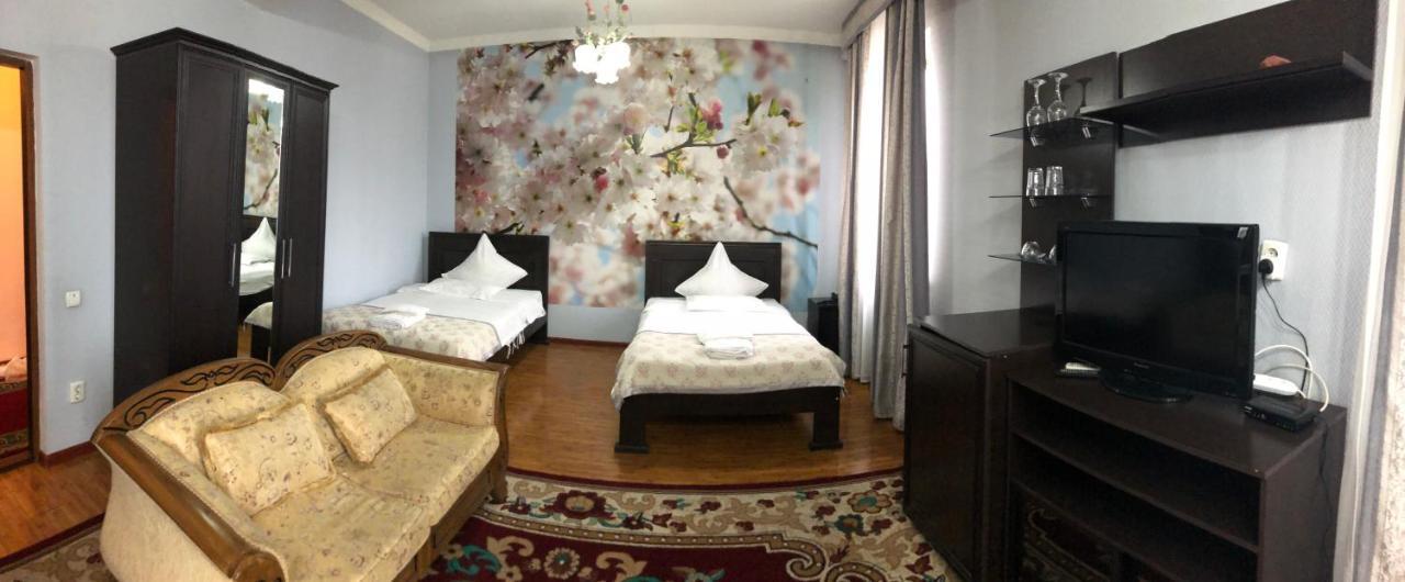 King House Hotel Bishkek Exterior foto