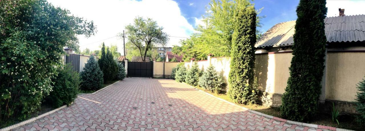 King House Hotel Bishkek Exterior foto